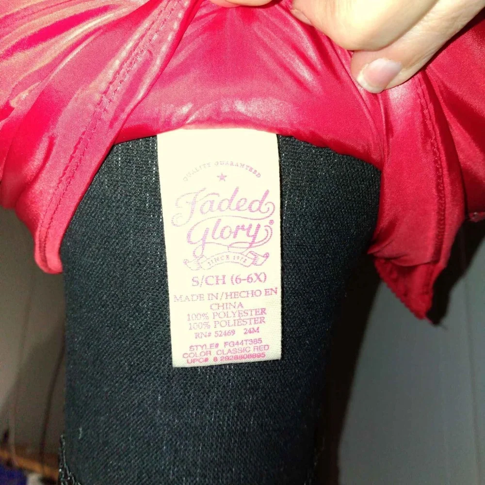 Faded Glory size Small puffy vest - Picture 2 of 4